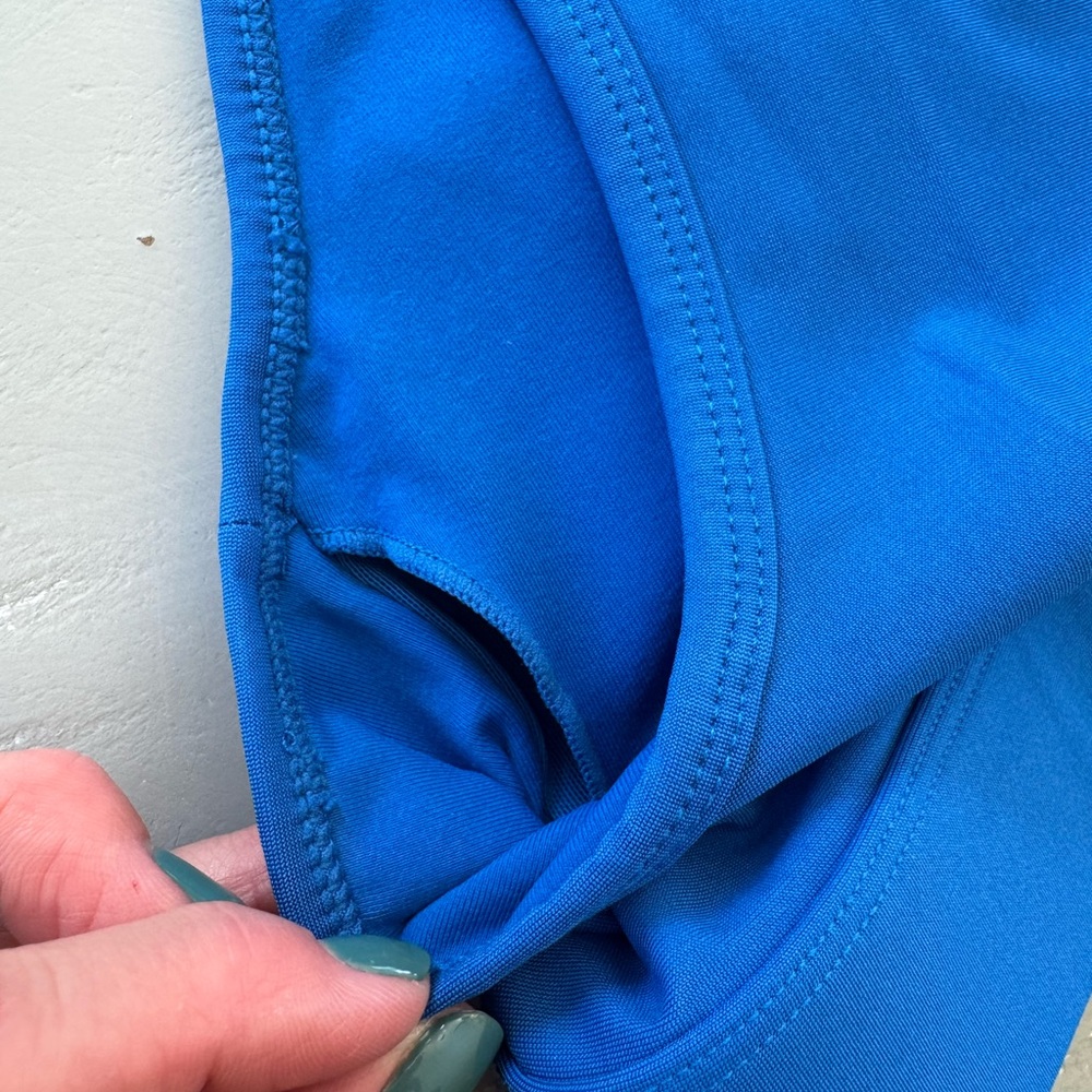 Fabletics Vibrant Blue Sports Bra - Picture 6 of 6